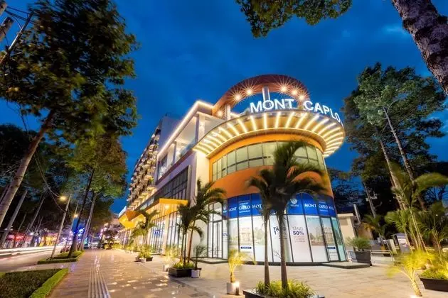 MONT CAPLO HOTEL