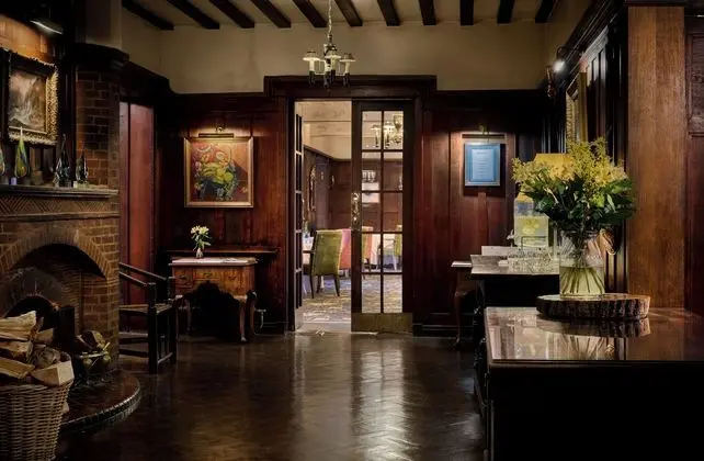 The Montagu Arms - Lobi
