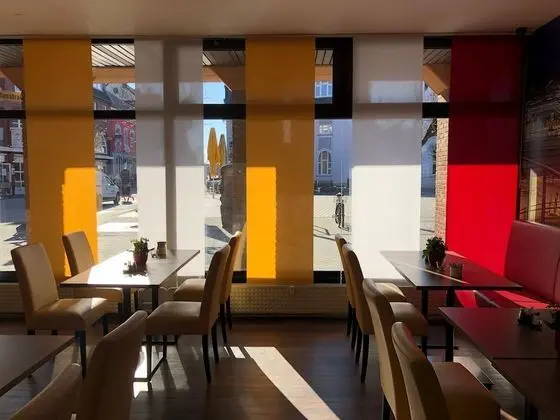 Montana Hotel Köln-Bonn Airport - Yerinde Yemek