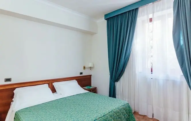 Hotel Montana - Oda