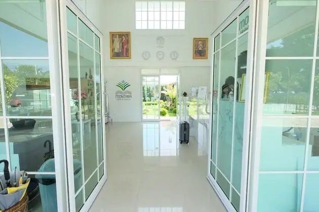 Montara Hotel & Resort Korat - Lobi