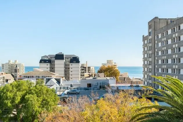 Montclair 306