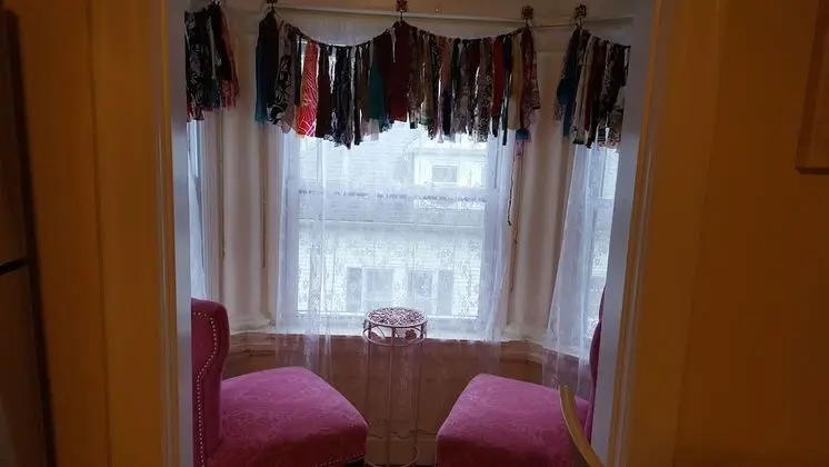Montclair Apartment - Oda