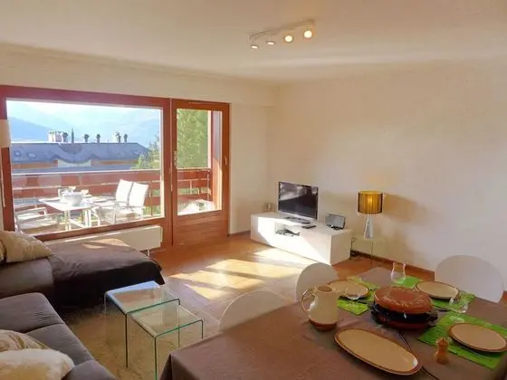 Monte Cristo Lens in Lens