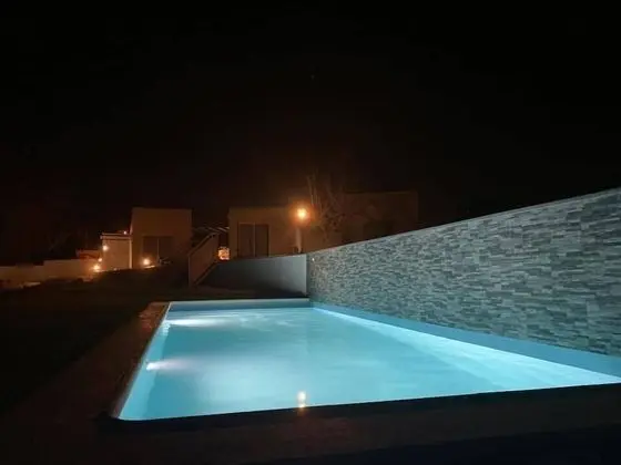 Monte do Mosteiro CountryHouse - Havuz