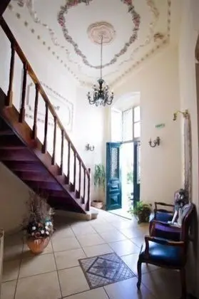 Monte Kristo Hotel - Lobi