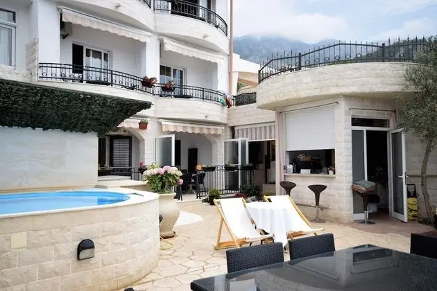 Monte Perla Residence