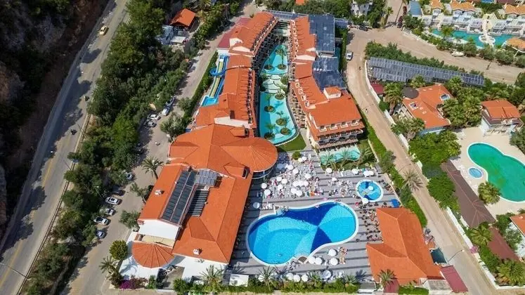 Montebello Resort & Spa