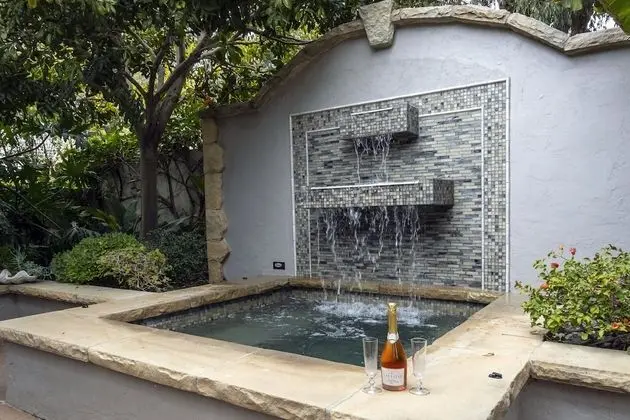 Montecito Retreat - Havuz