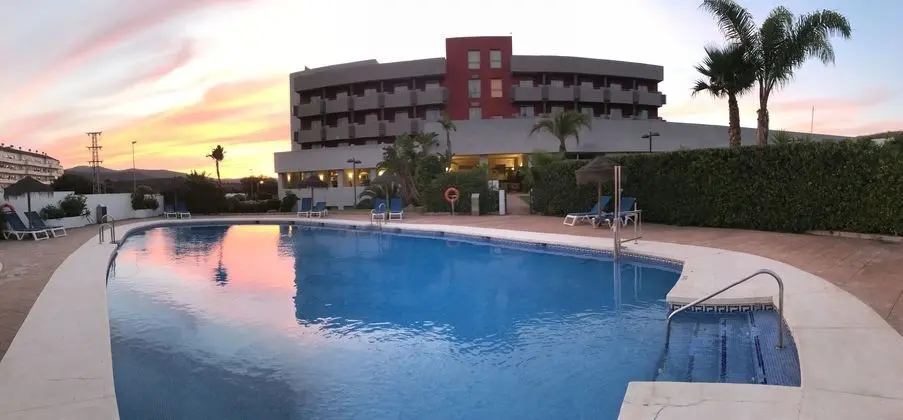 Montera Plaza - Havuz