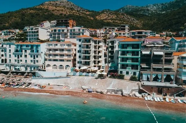 Montesan Apartments - Dış Mekan