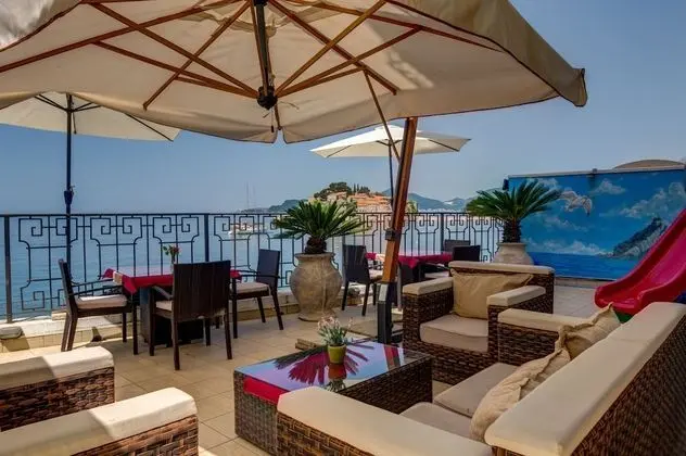 Montesan Apartments - Yerinde Yemek