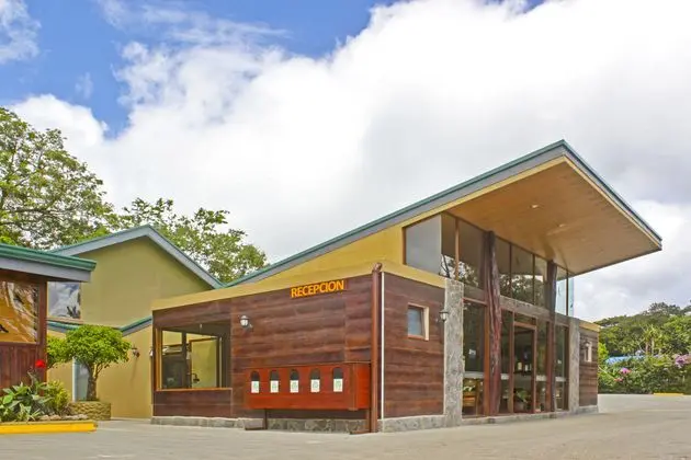 Monteverde Country Lodge - Lobi