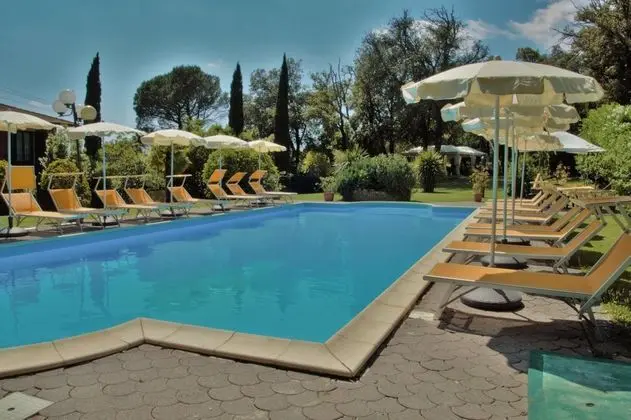 Hotel Monti