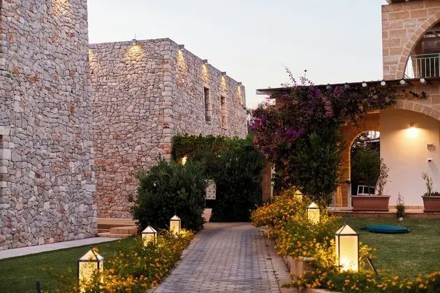 Montirò Hotel - Öne Çıkan Resim