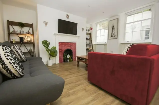 Montpelier Apartment Central by Brighton Holiday Lets