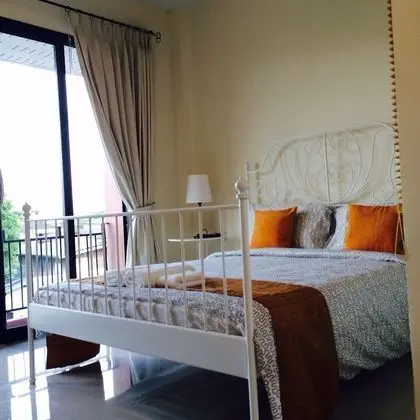 Montra Nakhon Guesthouse - Oda Manzaraları