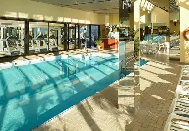 Montreal Marriott Chateau Champlain