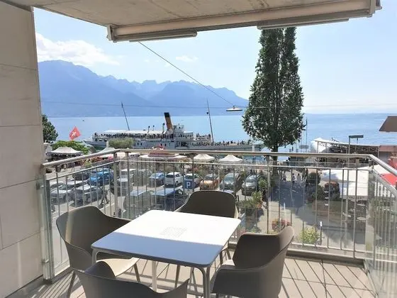 Montreux LUX 3 Bedroom Apartment