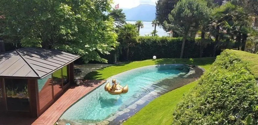 Montreux Rotana Villa - Dış Mekan