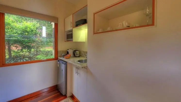 Montville Oceanview Cottages - Mutfak