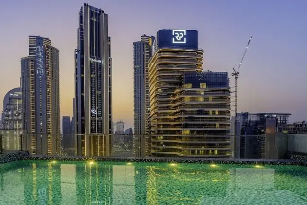 Monty - Charming Apartment with Canal View Near Dubai Mall