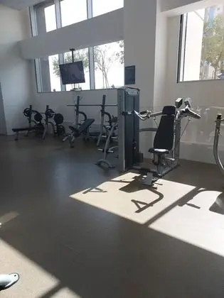 Monty - Jaw-dropping Canal and Skyline Views, Close to DT - Fitness