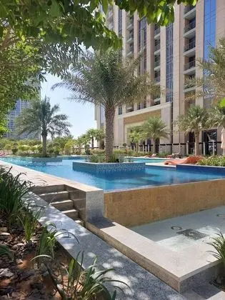 Monty - Jaw-dropping Canal and Skyline Views, Close to DT - Havuz