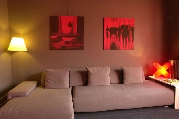 Monty Small Design Hotel - Lobi