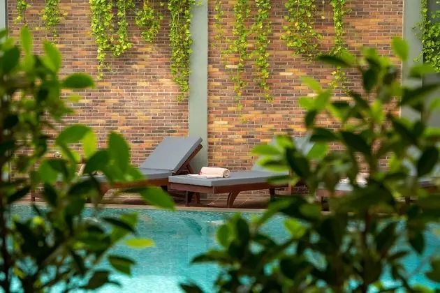 Mony Reach Angkor Hotel - Havuz