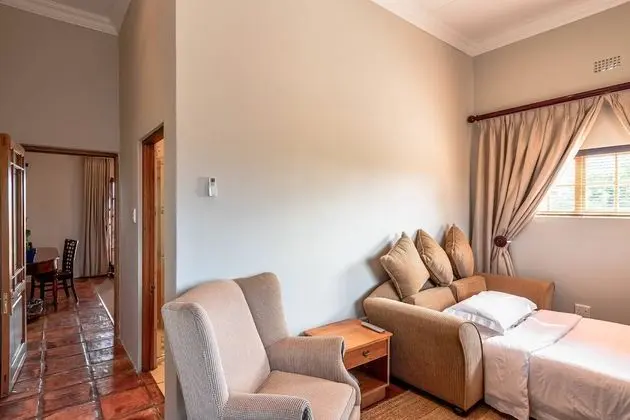 Mooiplaas Guesthouse - Oda