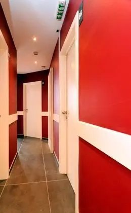Hotel The Moon - İç Mekan