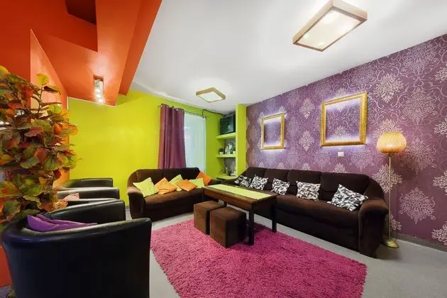MOON HOSTEL - Öne Çıkan Resim