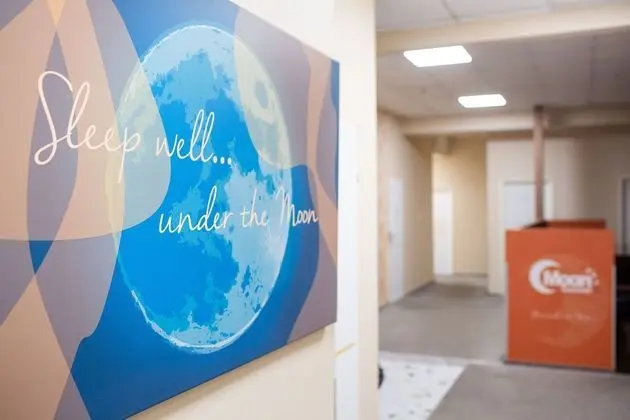 Moon Hostel - Dış Mekan