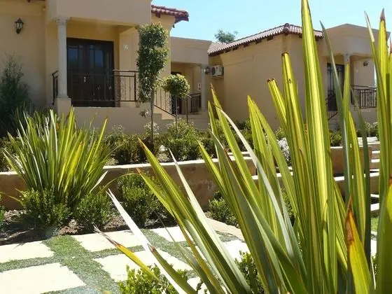 The Moon and Sixpence Garden Guest House - Lobi
