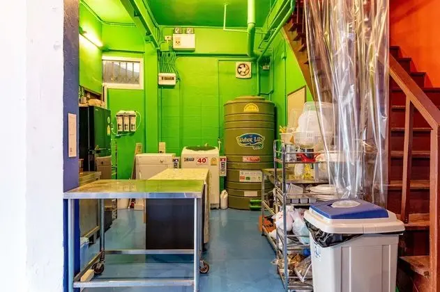 Moong Samyan Hostel and Gallery - Yerinde Yemek
