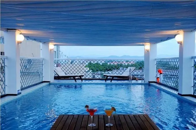Moonlight Hotel Hue - Havuz
