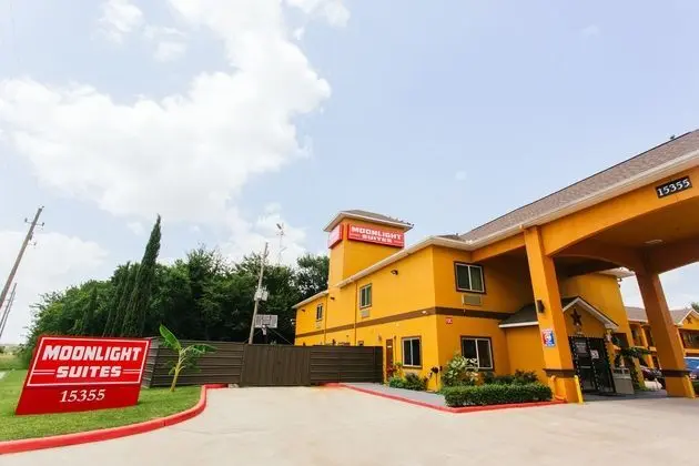 Moonlight Suites - Houston/George Bush Int`l Airport
