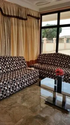 Moonlite Hotel Sunyani Airport - Lobi