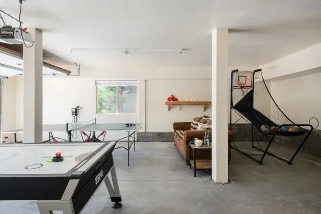 Moonridge by Avantstay Cozy Big Bear Cabin w/ Hot Tub, Game Room & Large Balcony - İç Mekan
