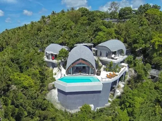 Villa Moonshadow