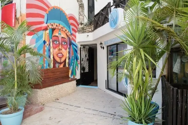 Moonshine Hotel - Dış Mekan