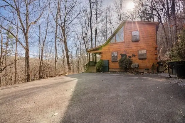 Moonshine Ridge Cabin with Hot Tub and Fire Pit - Dış Mekan