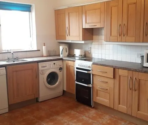 Moore Bay Holiday Homes 18A - Mutfak