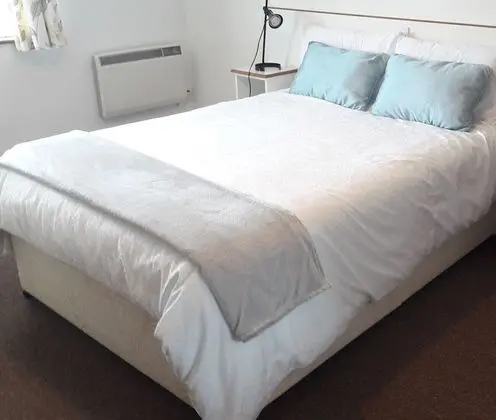 Moore Bay Holiday Homes 18A - Oda