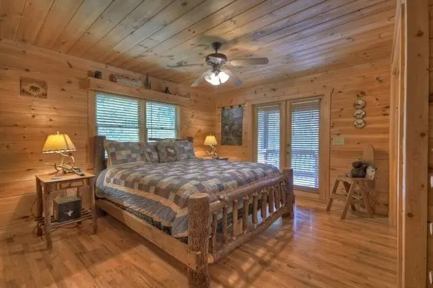 Moose Crossing Lodge - Oda