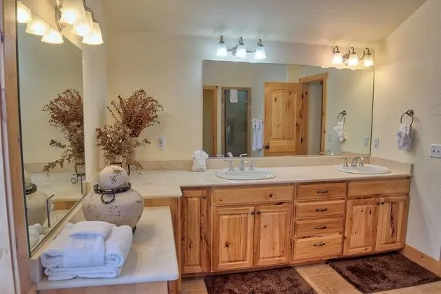 Moose Meadow Retreat Private Home with Hot Tub - Dış Mekan