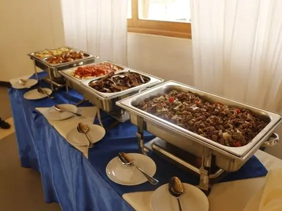 Mora Heights Hotel - Yerinde Yemek