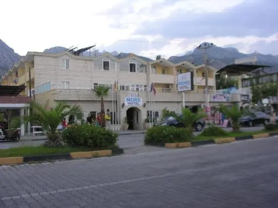 More Hotel