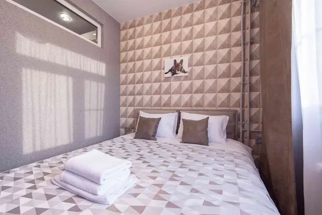 More Apartments na Estonskoy 37 k2 64 - Oda